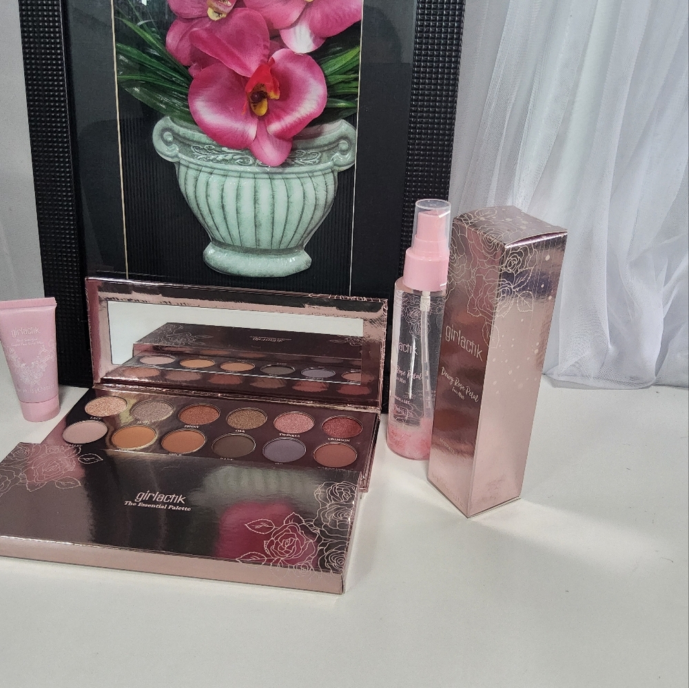 Girlactik Face Set The Essential Palette, Face Mist Rose Petal, Face‎ Scrub New.